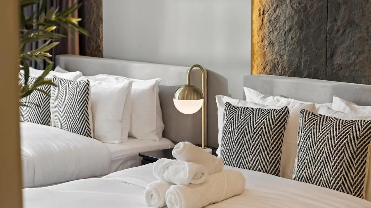 Daire 1Br High Floor With Rooftop Infinity Pool Dubai